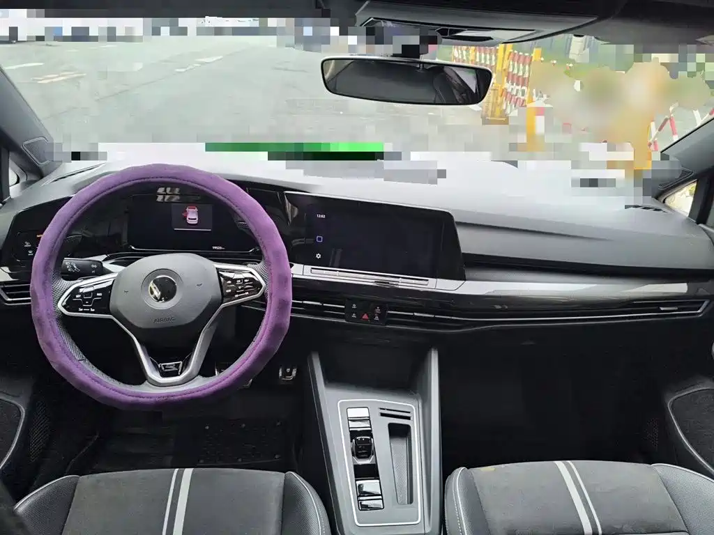 Volkswagen Golf 2023