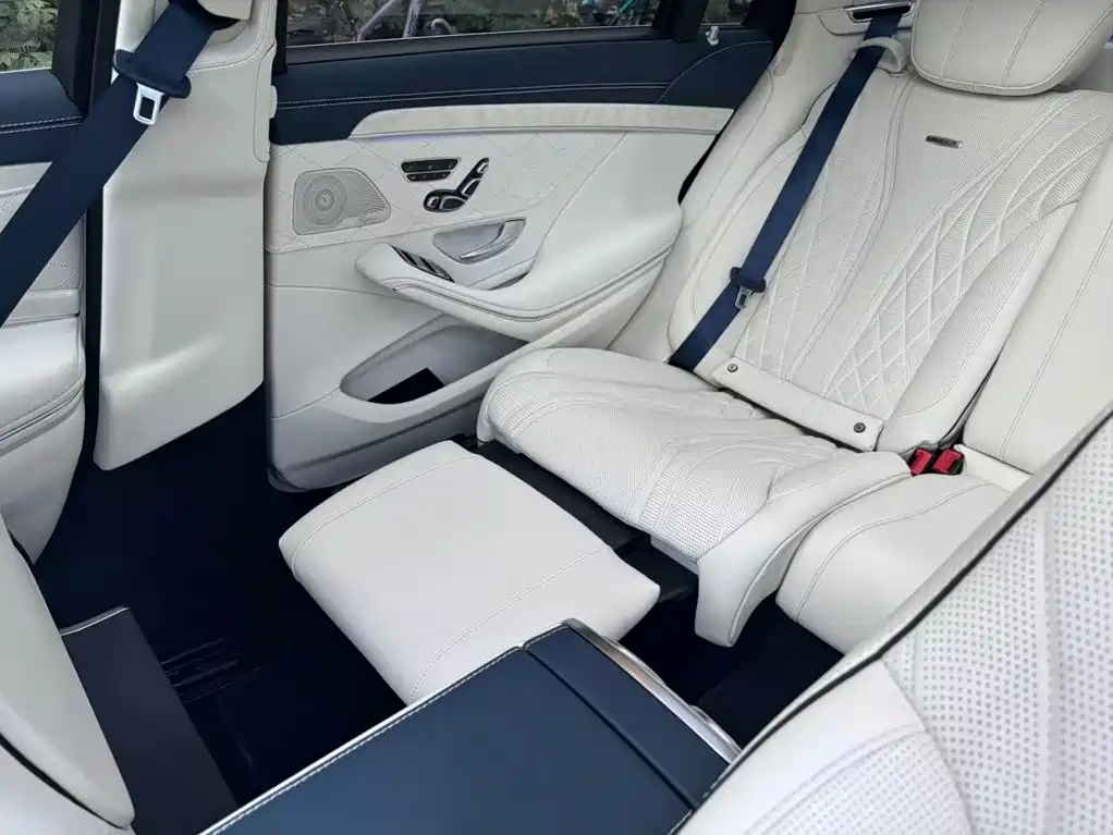 Mercedes-Benz S-Class AMG 2015 — фото 15