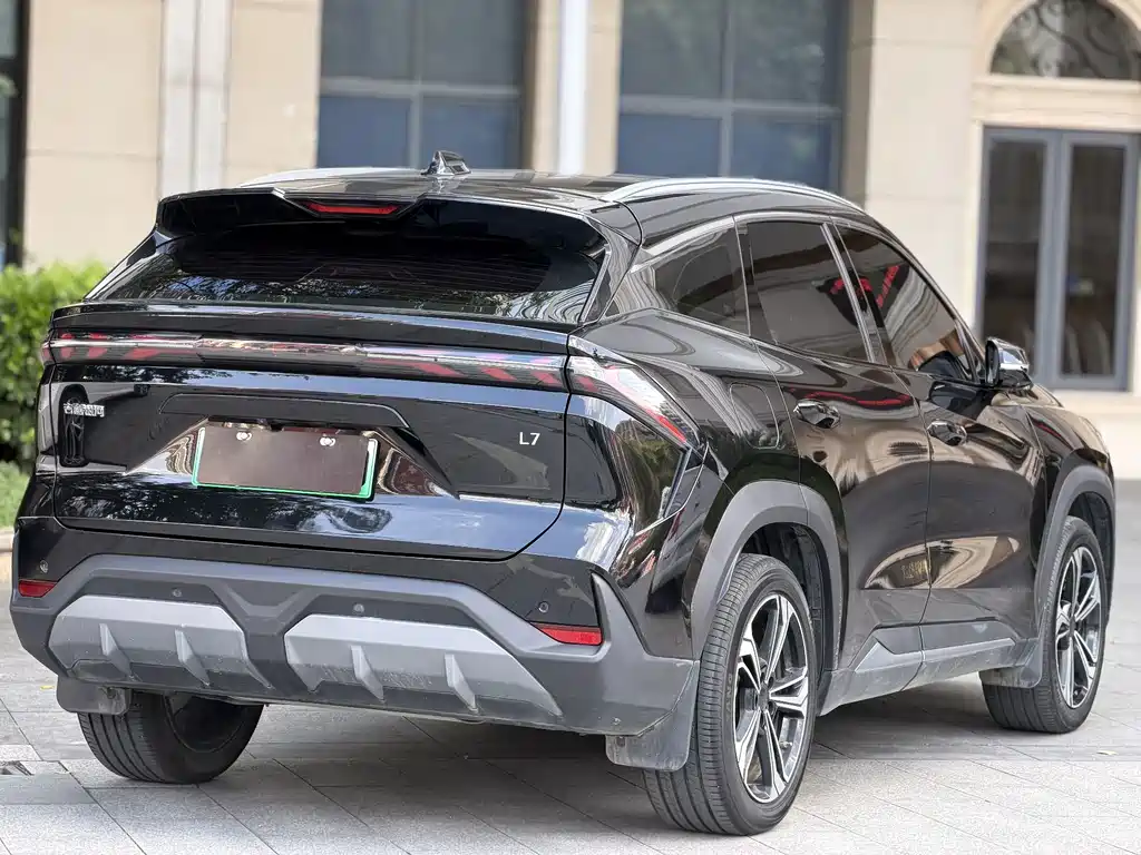 Geely Galaxy L7 2024 — фото 11
