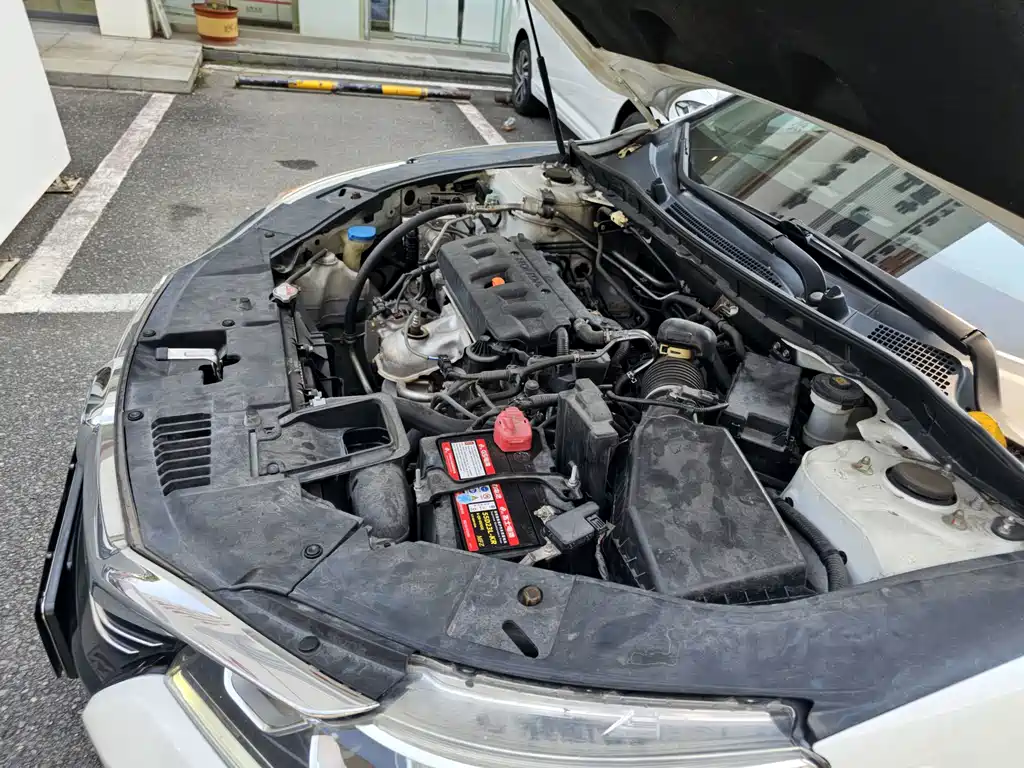 Honda Accord 2018 — фото 12