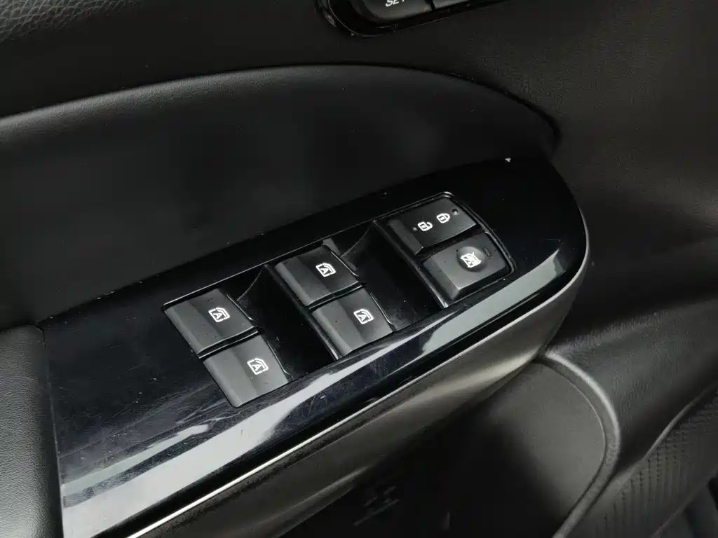 GAC Trumpchi GS8 2020 — фото 9