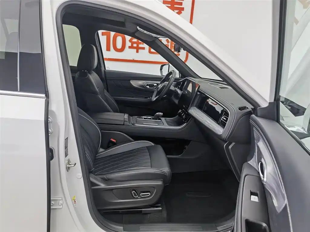 GAC Motor Trumpchi GS8 2025 — фото 23