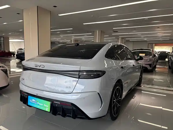 BYD Seal 2024