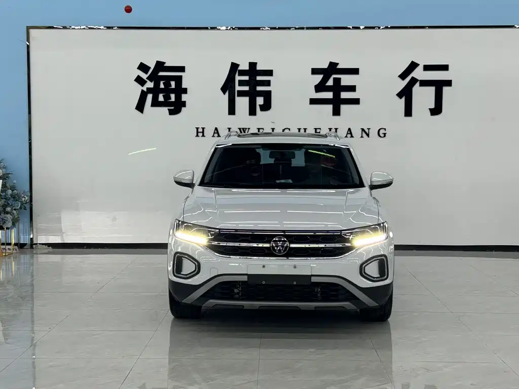 Volkswagen T-Roc 2024