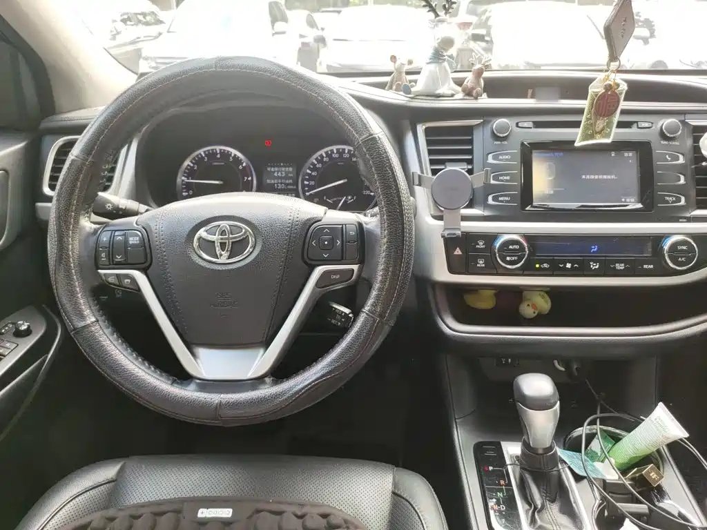 Toyota Highlander 2017 — фото 13