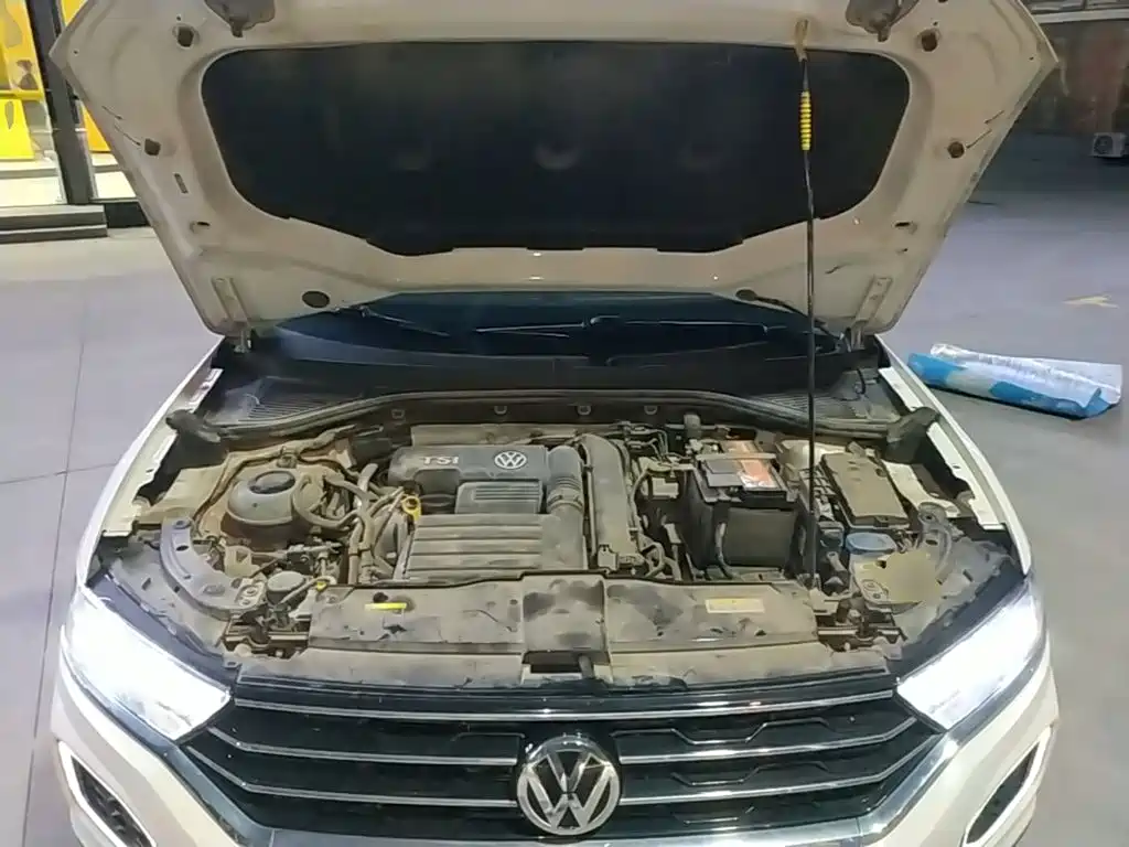 Volkswagen T-Roc 2021 — фото 16