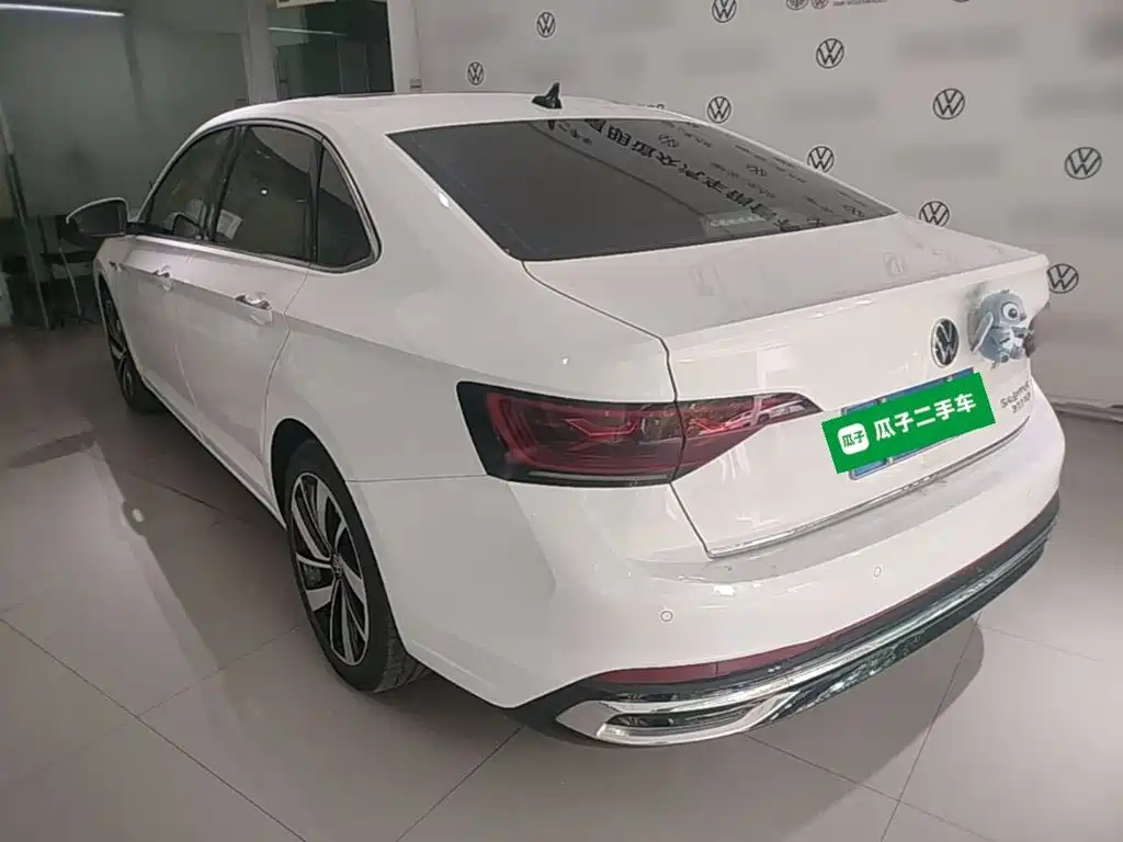 Volkswagen Sagitar 2023