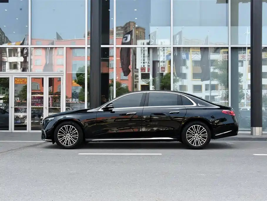 Mercedes-Benz E-Class 2026