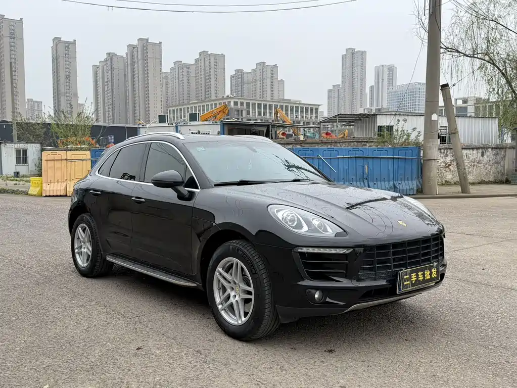 Porsche Macan 2016