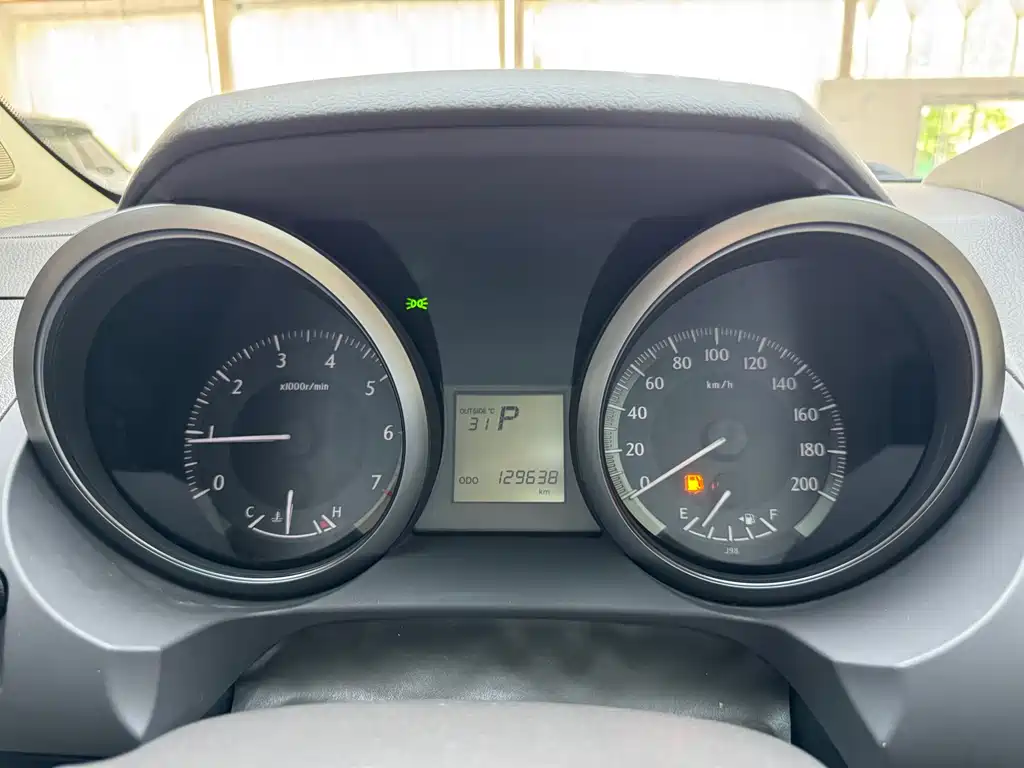 Toyota Prado 2017 — фото 19