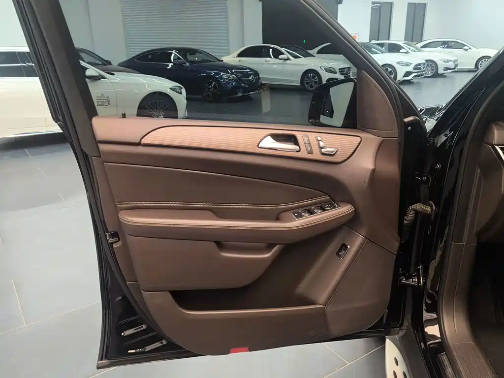 Mercedes-Benz GLE 2018
