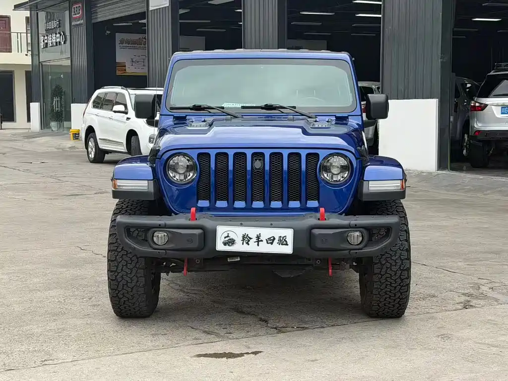Jeep Wrangler 2019 — фото 2