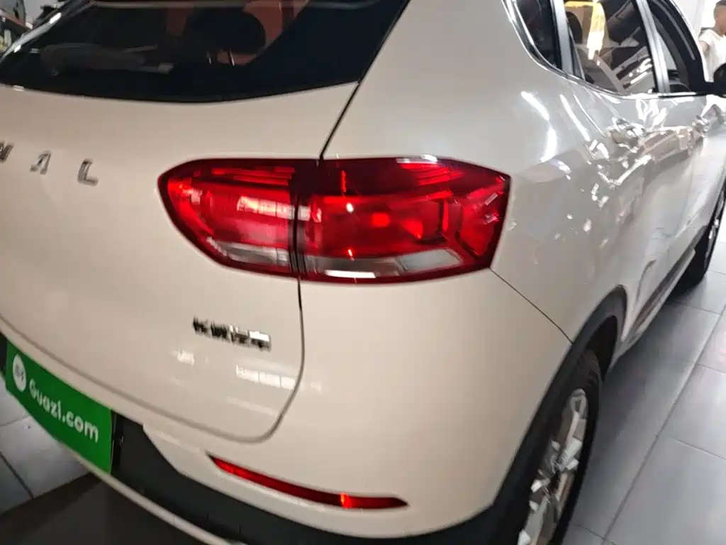 Haval H2s 2018 — фото 8