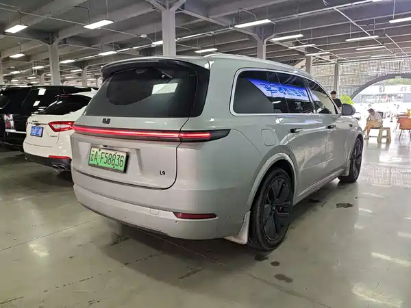 Li Auto L9 2025