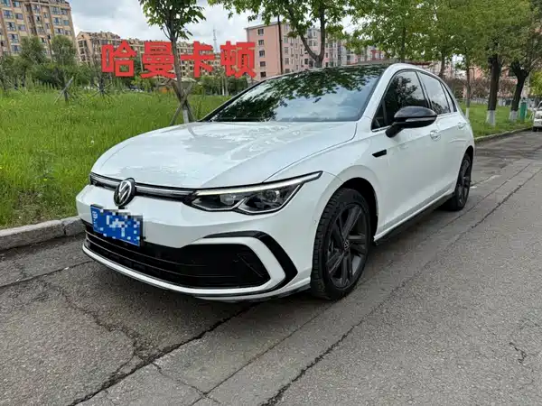 Volkswagen Golf 2023