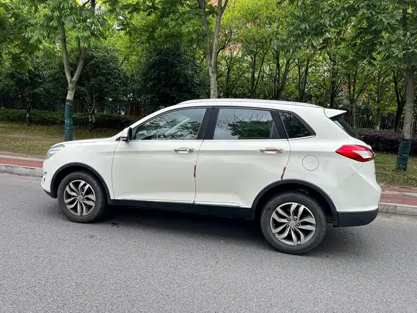 BAIC Shenbao X65 2015