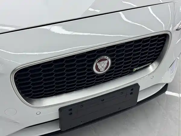 Jaguar XEL 2021