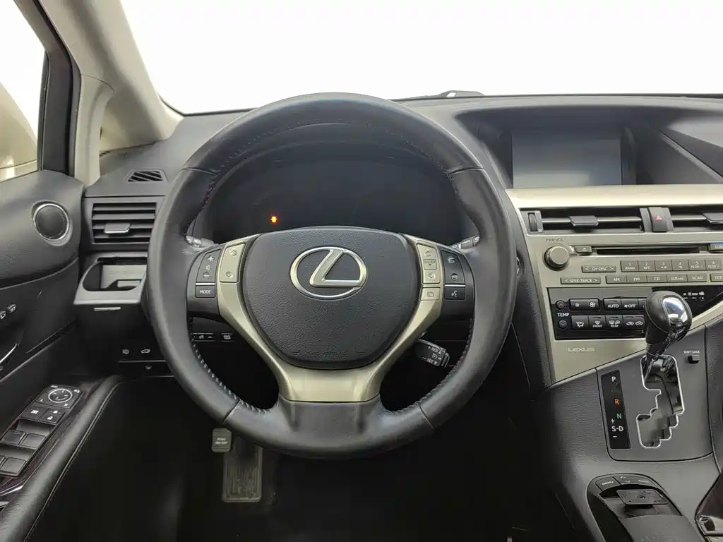 Lexus RX Classic 2015 — фото 11