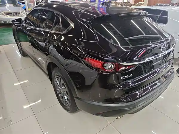 Mazda CX-4 2021