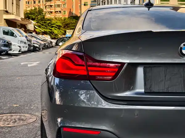 BMW M4 2016