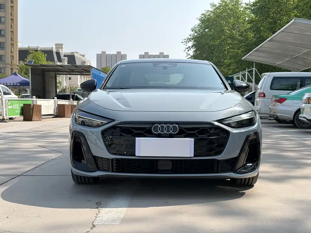 Audi A5L 2025