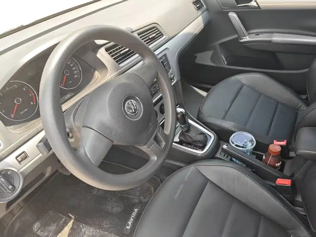 Volkswagen Gran Lavida 2015 — фото 23