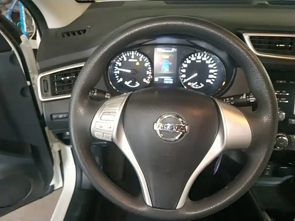 Nissan Qashqai 2016 — фото 11
