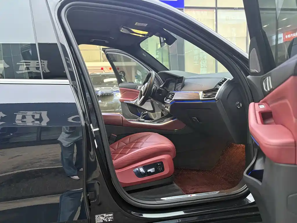 BMW X5 2024