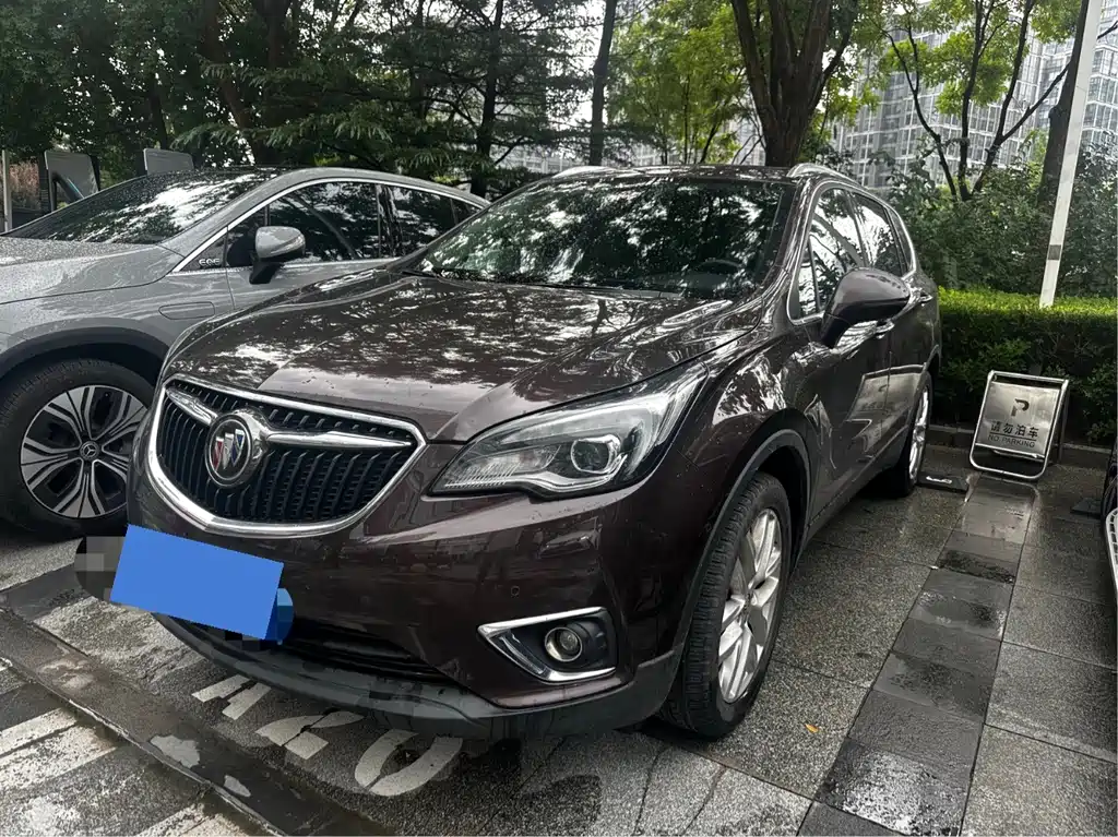 Buick Envision Plus 2018 — фото 1