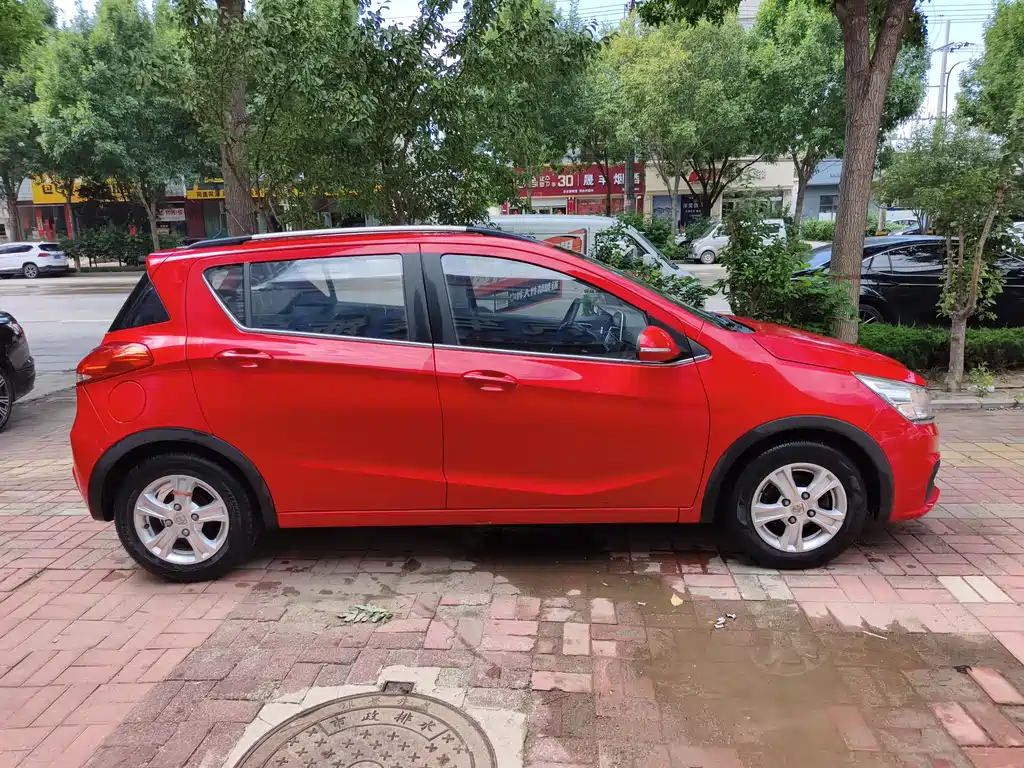 Baojun 310 2016