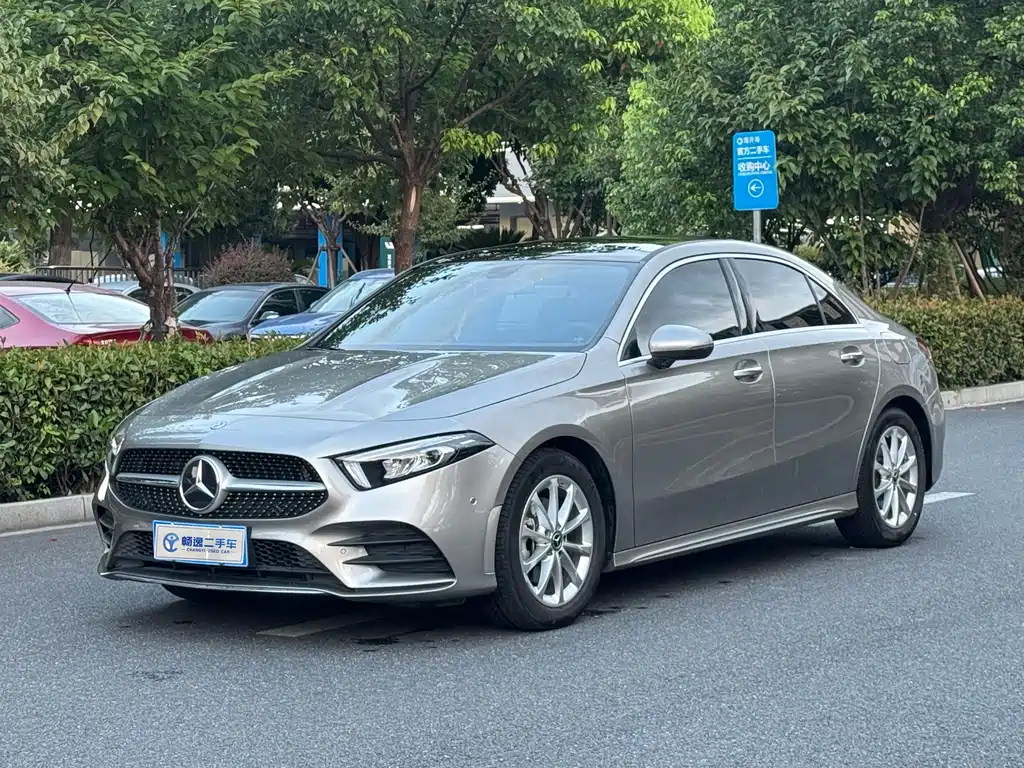 Mercedes-Benz A-Class 2020 — фото 1