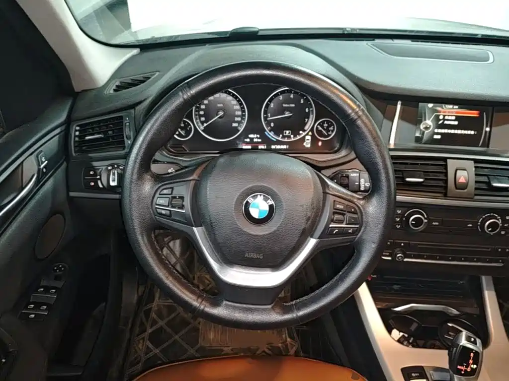 BMW X3 2016 — фото 11