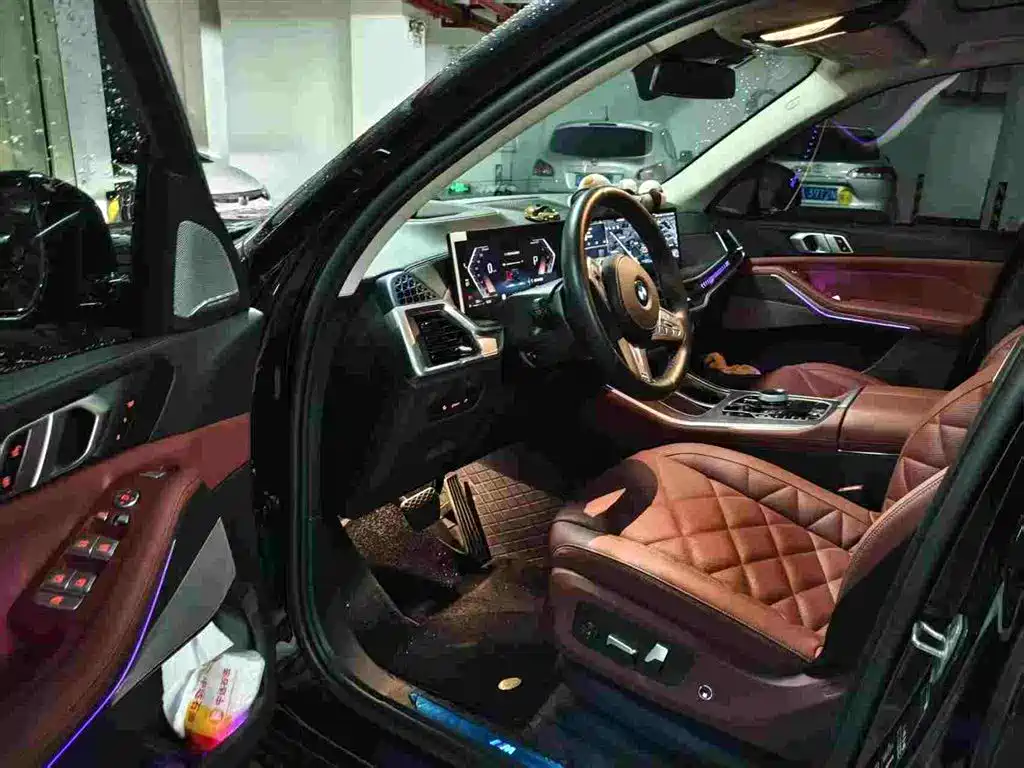 BMW X5 2025