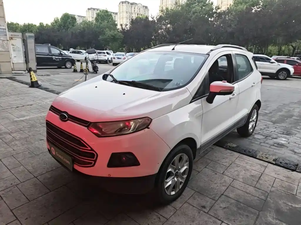Ford EcoSport 2015 — фото 1