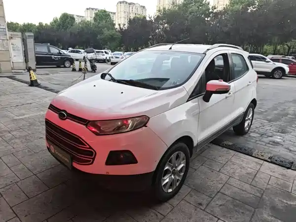Ford EcoSport 2015