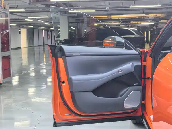 Xiaomi YU7 2025