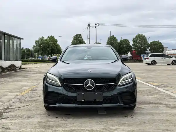 Mercedes-Benz C-Class 2021