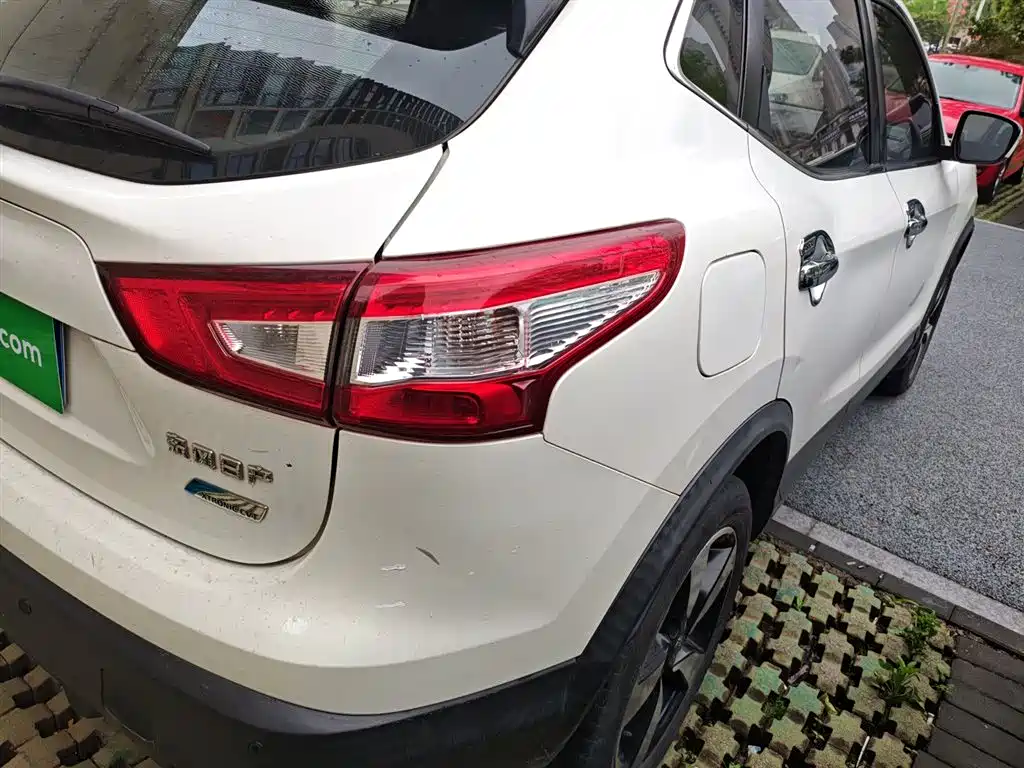 Nissan Qashqai 2018 — фото 8
