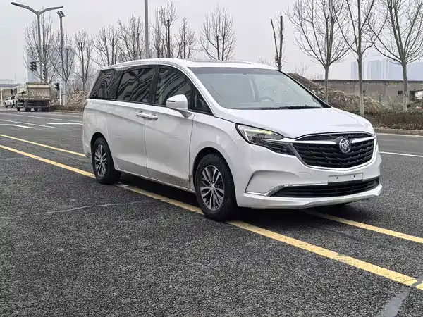 Buick GL8 2021