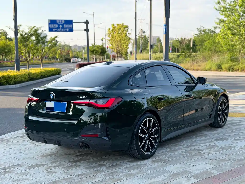 BMW 4 Series 2022 — фото 10