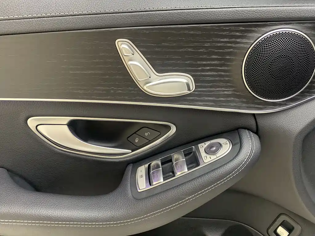 Mercedes-Benz C-Class 2021 — фото 12