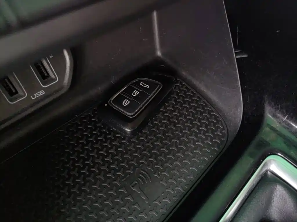 Dongfeng Fengshen AX7 2019 — фото 9