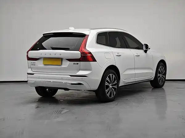 Volvo XC60 2021