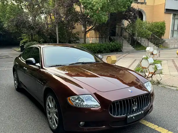 Maserati Quattroporte 2013