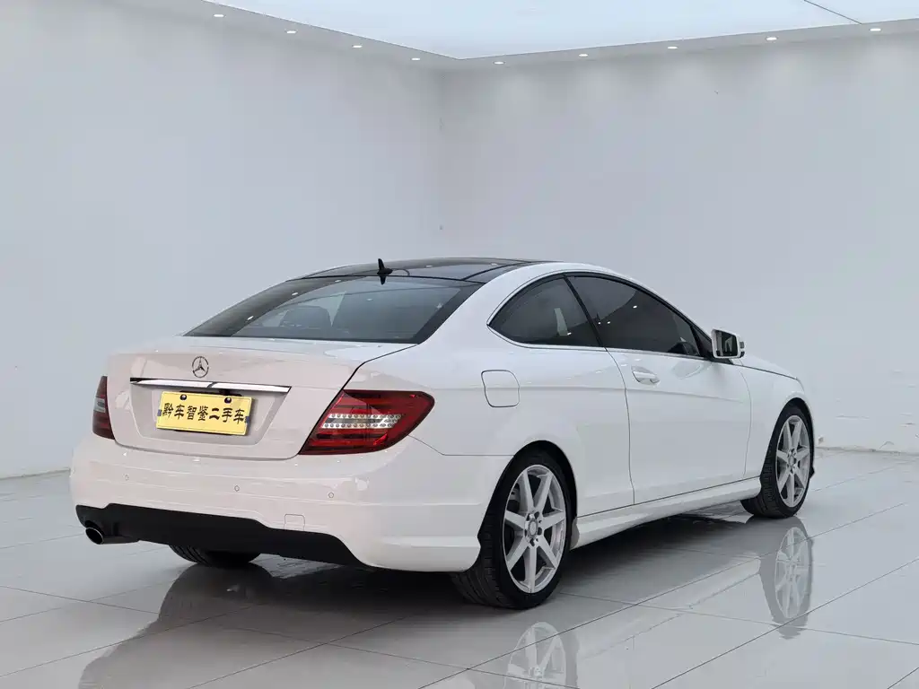 Mercedes-Benz C-Class 2015 — фото 4