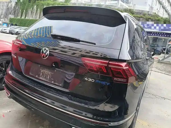 Volkswagen Tiguan L Plug-In Hybrid 2023