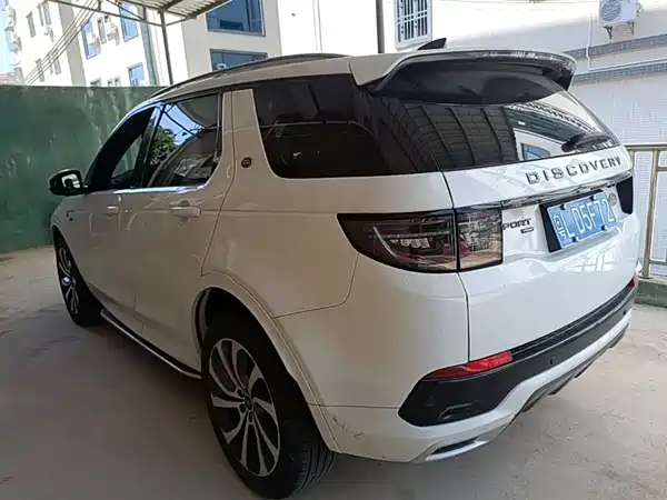 Land Rover Discovery Sport 2022