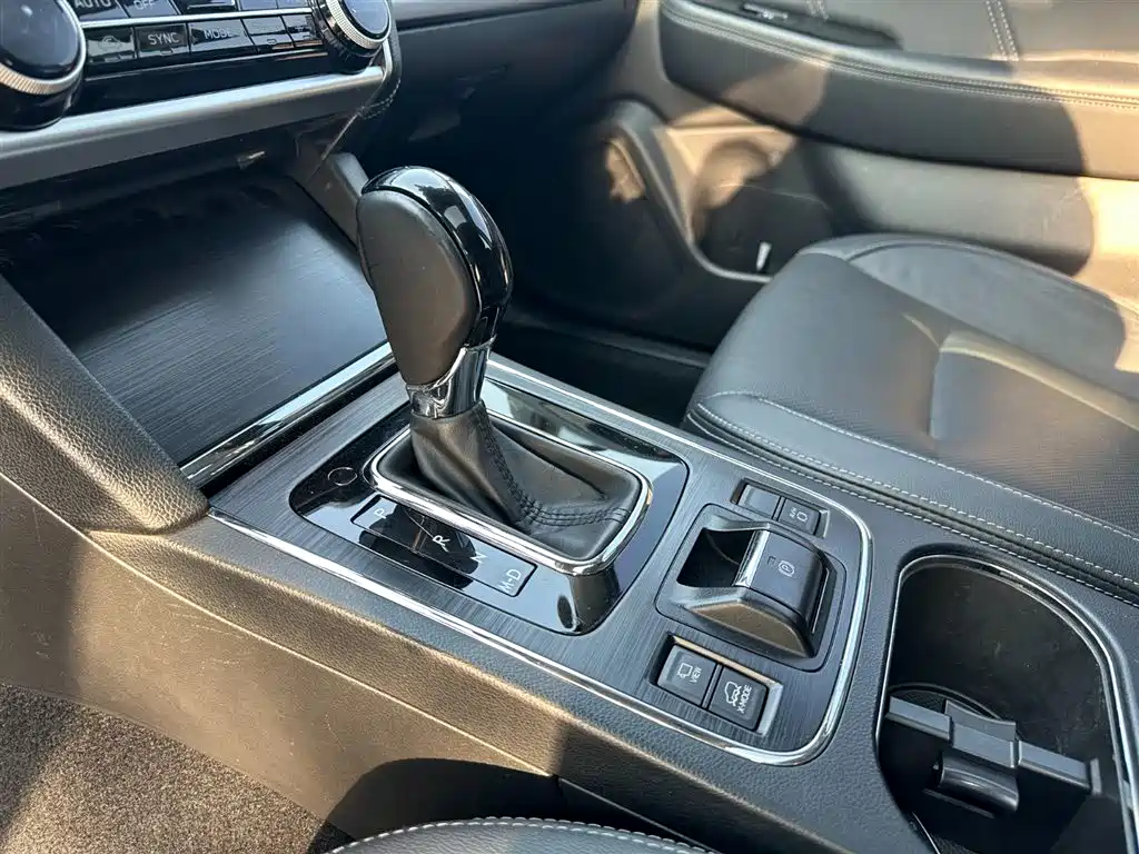 Subaru Outback 2020 — фото 15