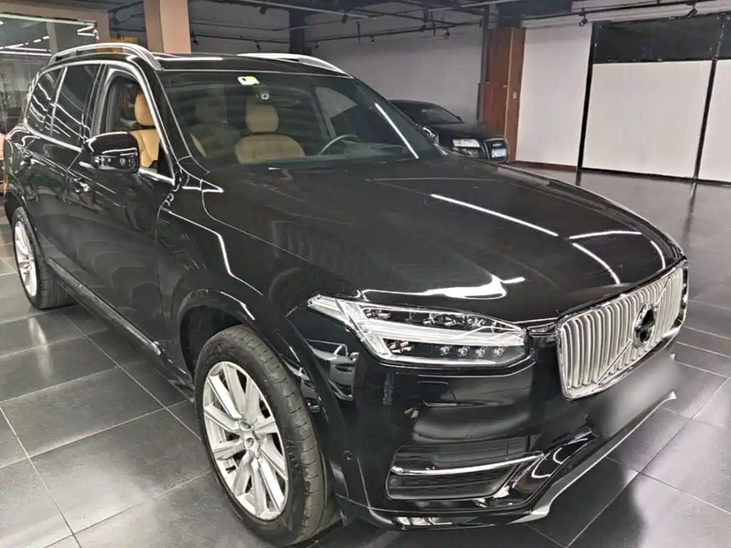 Volvo XC90 2017 — фото 4