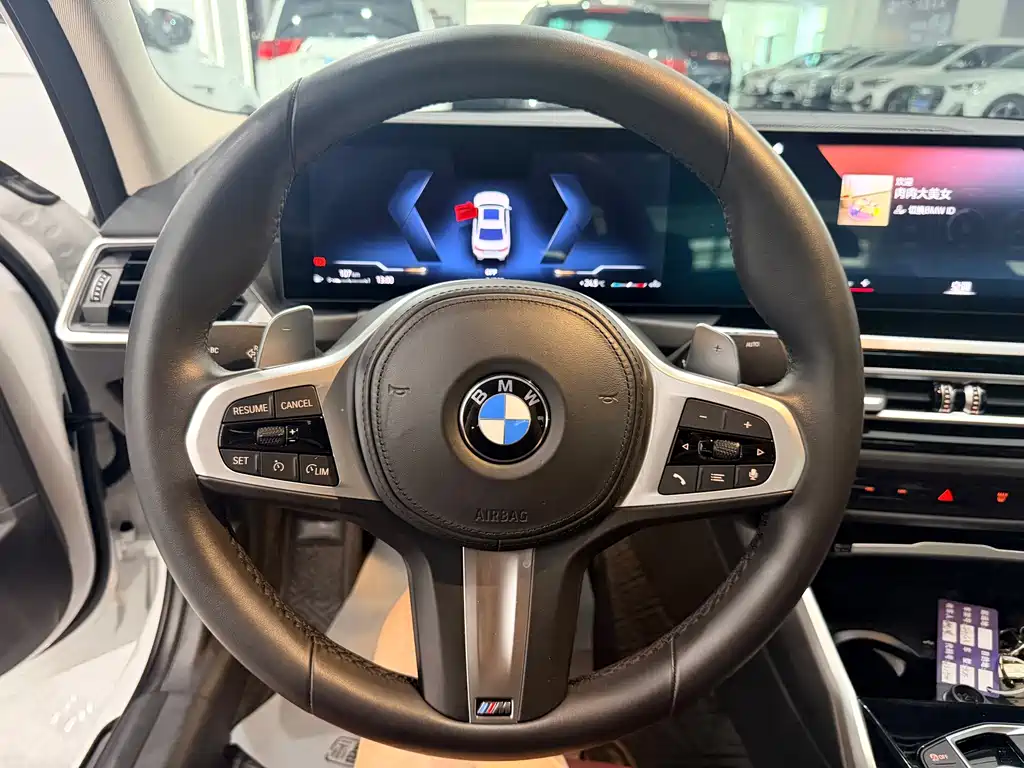 BMW 3 Series 2023 — фото 15